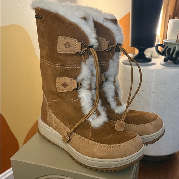 Sperry Shoes - Sperry Brown Suede Winter Boots